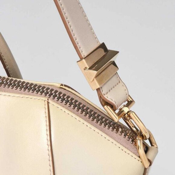 Givenchy Grey Smooth Calfskin Leather Medium Antigona Bag - Picture 7 of 12